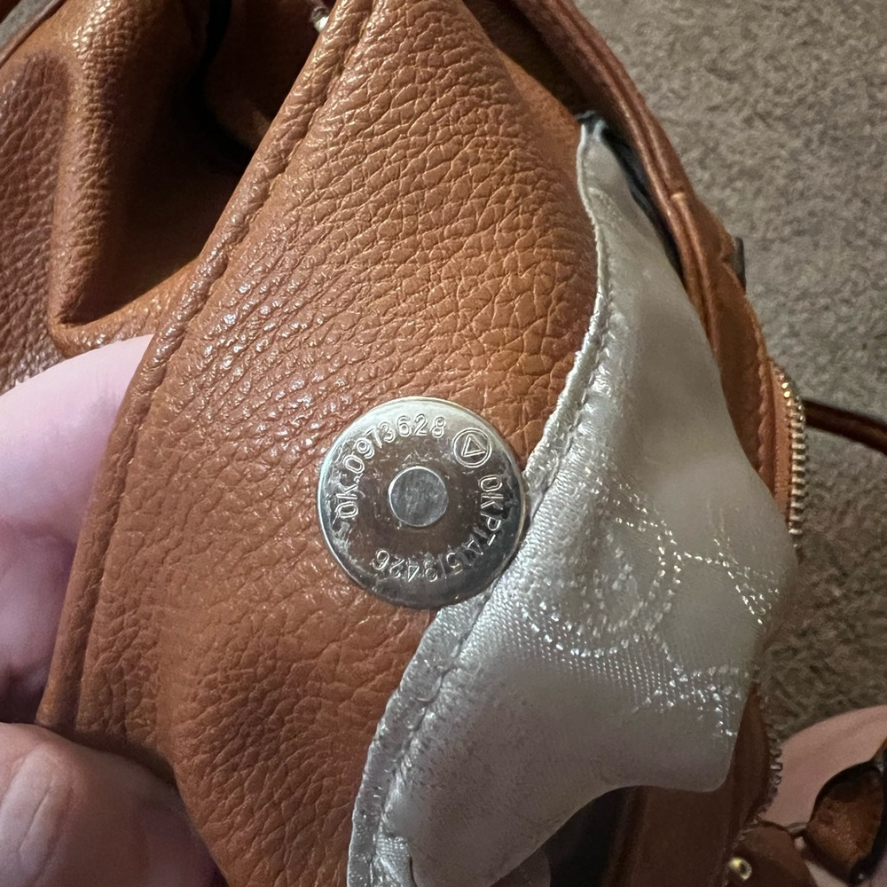 Michael Kora brown leather hobo bag - Picture 6 of 10